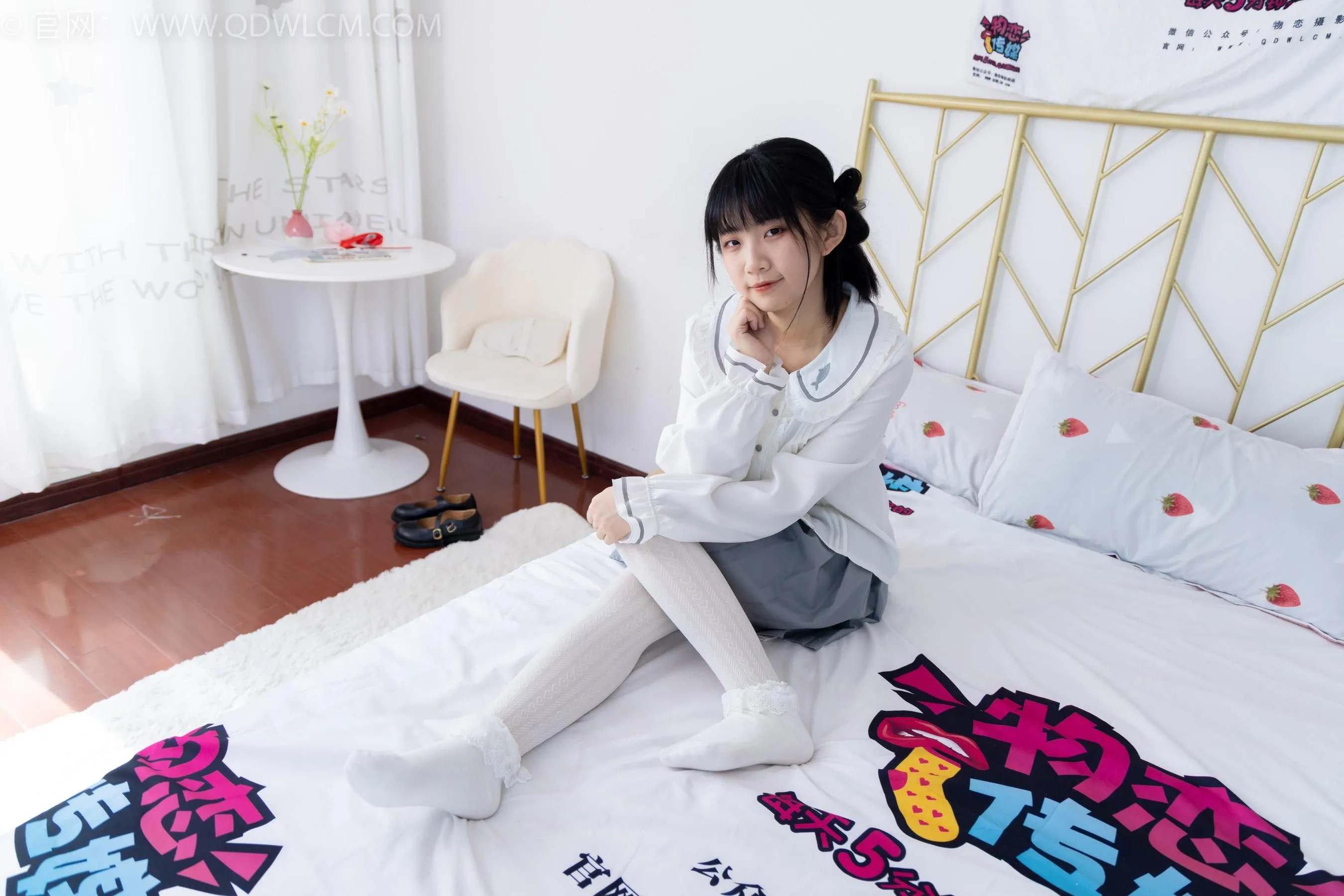 物恋传媒 NO.1528 暗月-夏日葡萄 [151P]插图